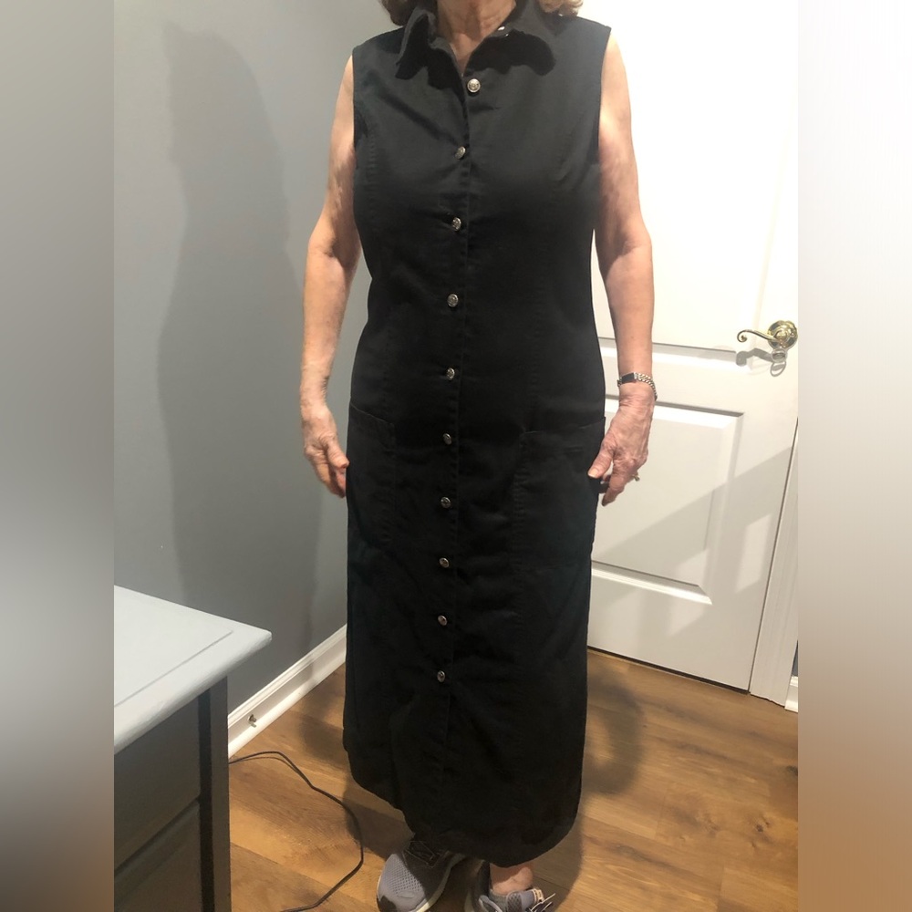 Vintage 90’s Black Sleeveless Sheath Dress with Dress Shirt Collar